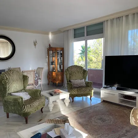 Magna 3 Bed Nueva Andalucia *